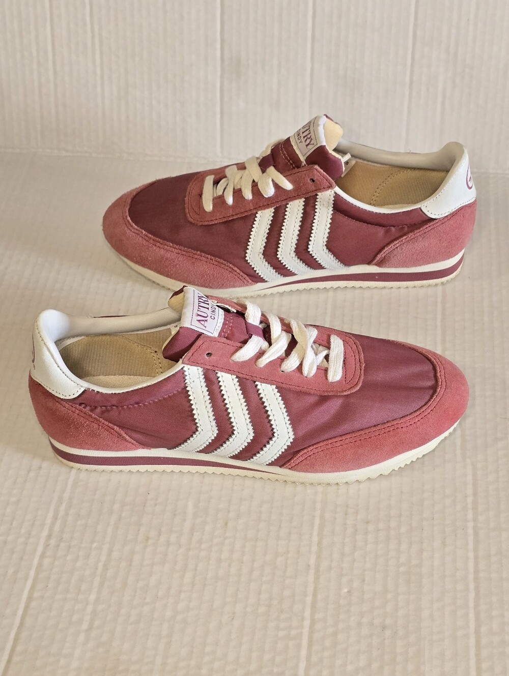 Autry Cindy Vintage Sneakers Women's 8.5 Burgundy Pink Triple Chevron Retro Low